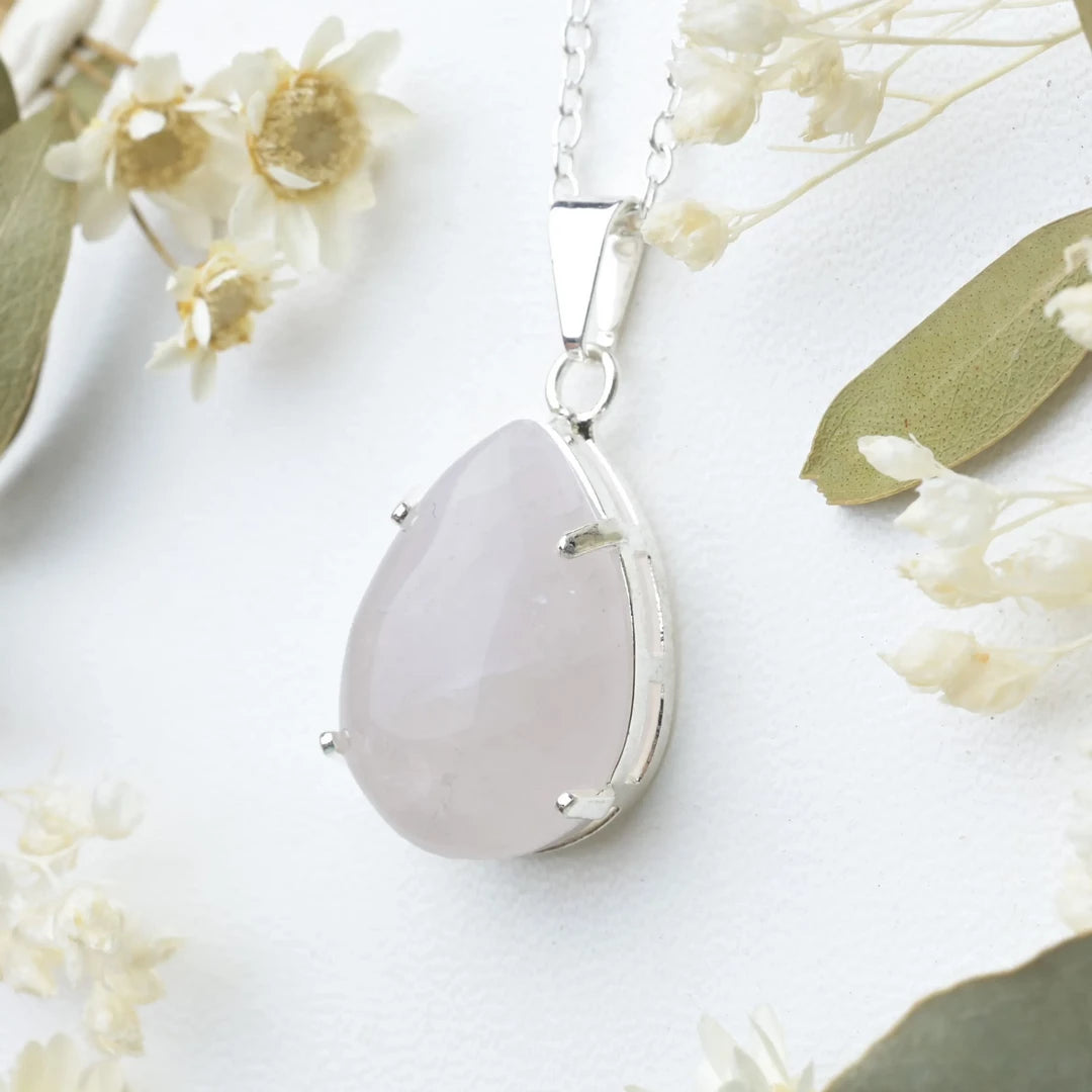 Pendentif goutte et argent 925 Quartz Rose – Amour et Guérison Émotionnelle