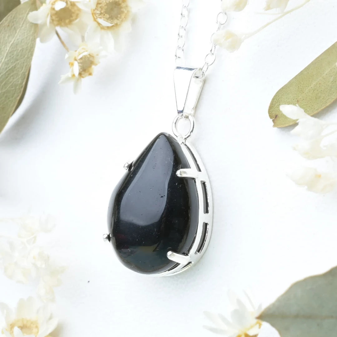 Pendentif goutte et argent 925 Onyx (Agate Noire) – Protection et Stabilité