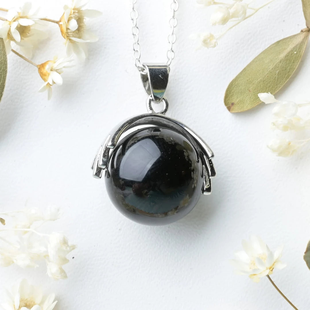 Pendentif main Onyx (Agate Noire) – Protection et Stabilité