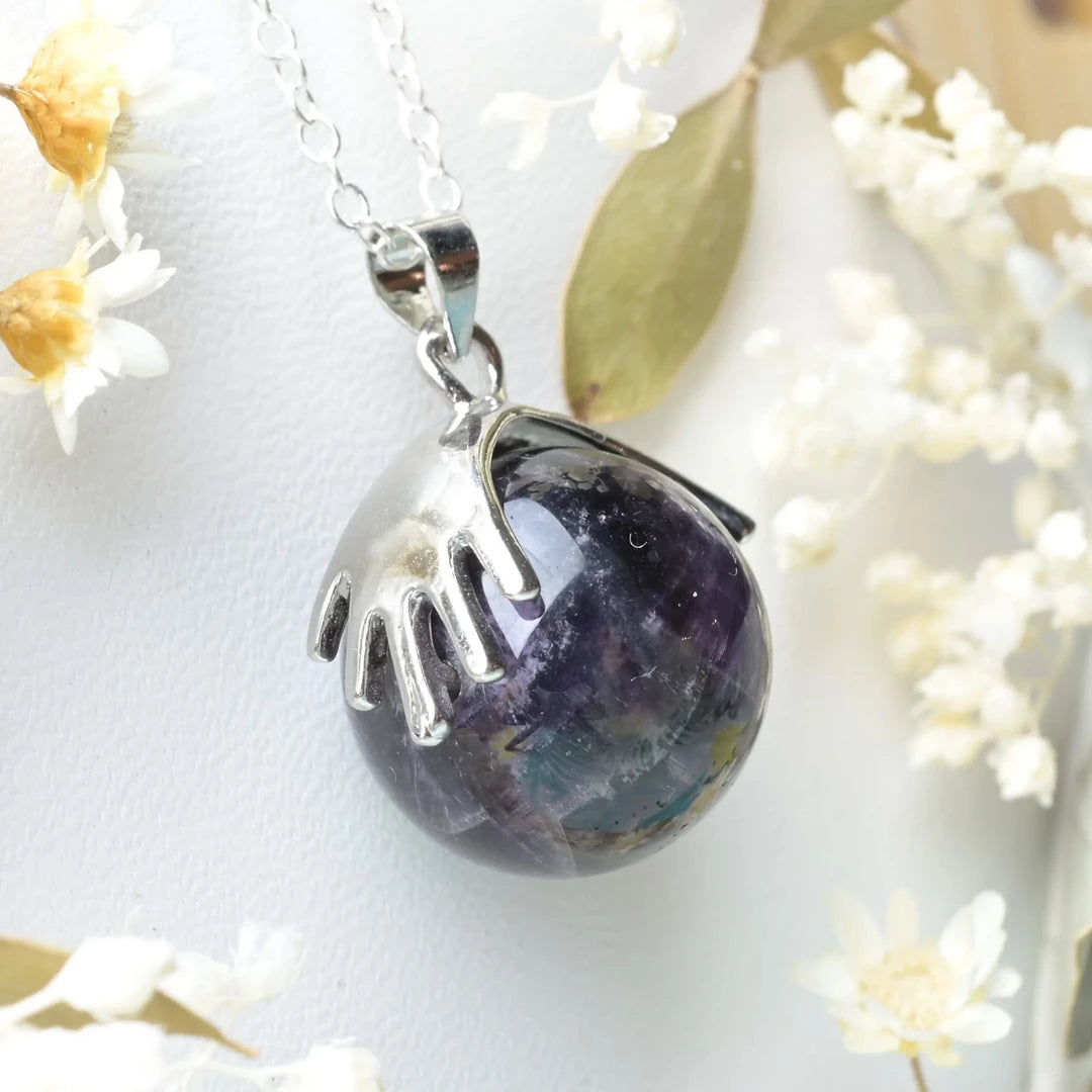 Pendentif main Améthyste – Sérénité et Protection Spirituelle