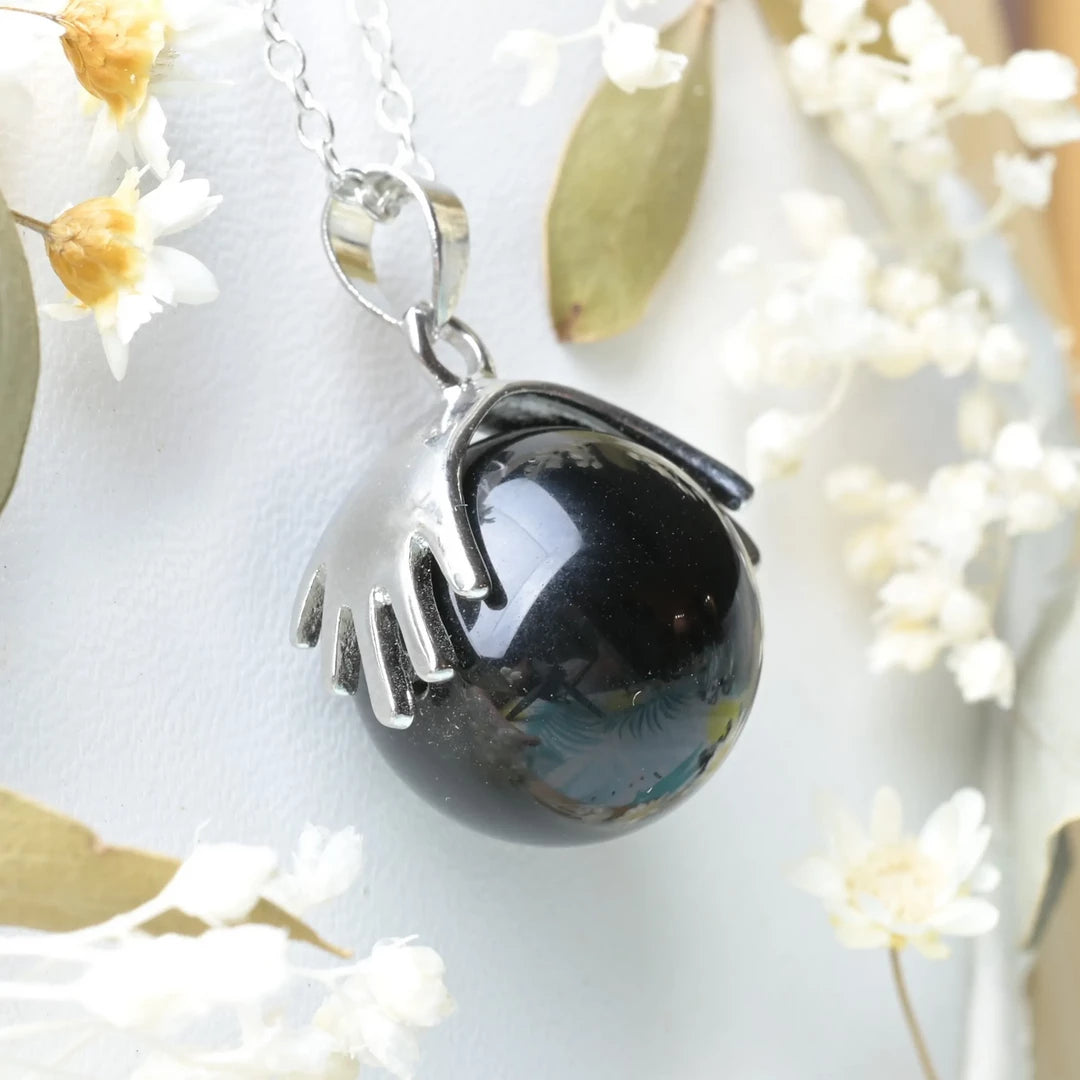 Pendentif main Obsidienne Noire – Protection et Stabilité Spirituelle