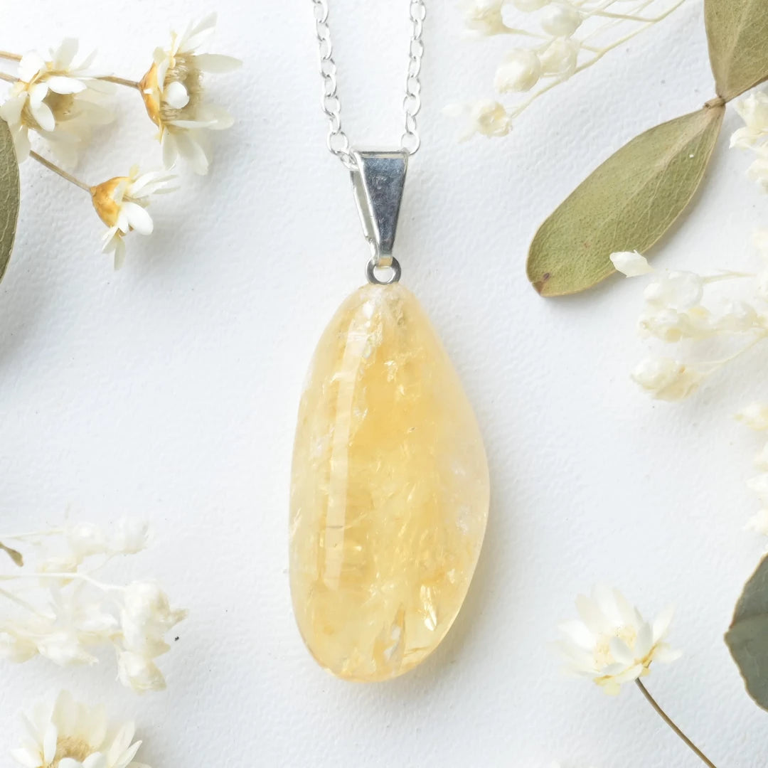 Pendentif roulé Citrine – Abondance et Énergie Positive