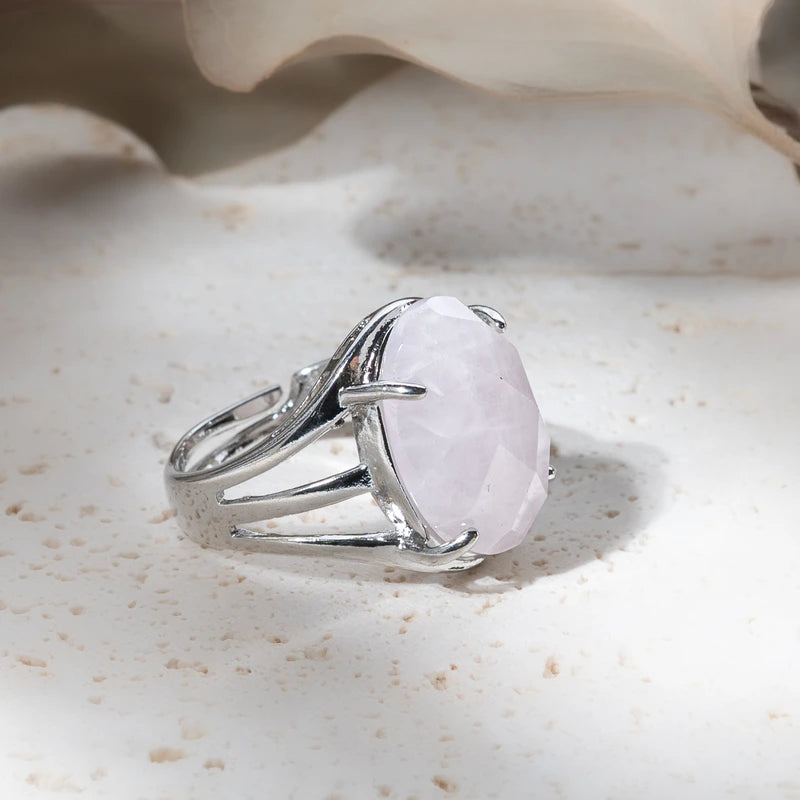 Bague facettes ovale en Quartz Rose – Amour et Guérison Émotionnelle