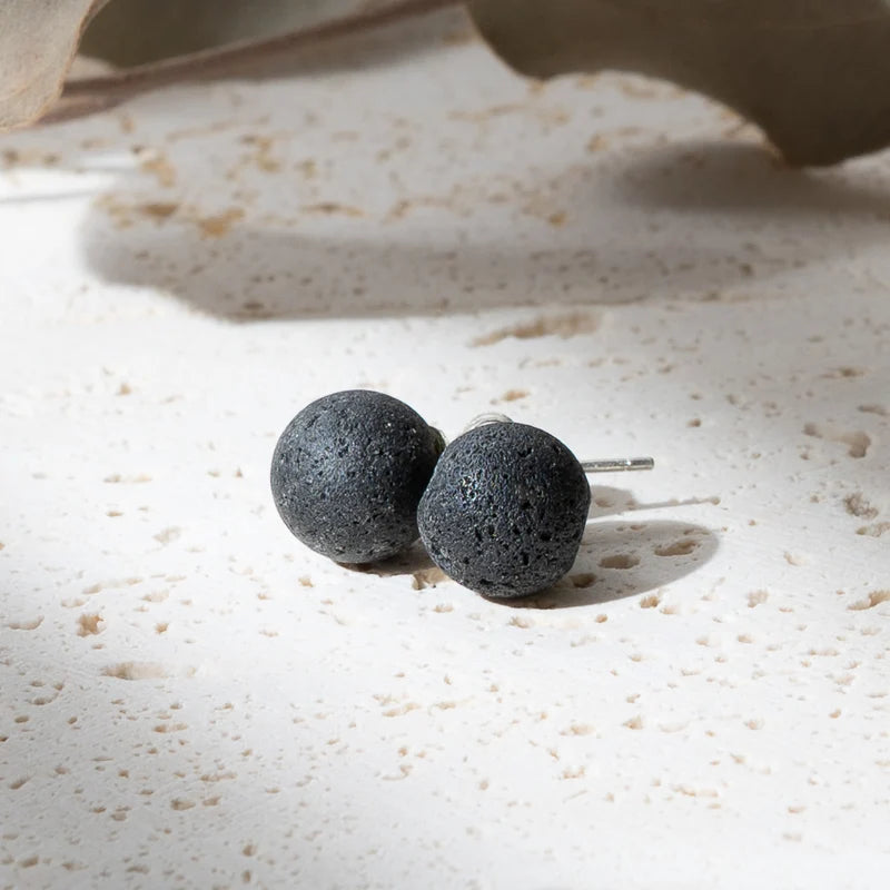 Boucles d'oreilles Pierre de Lave rondes et argent 925 – Ancrage et Revitalisation