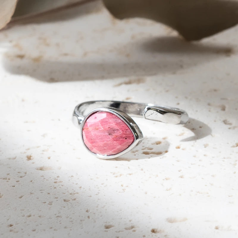 Bague goutte d'eau Rhodonite – Harmonie Émotionnelle et Amour Inconditionnel
