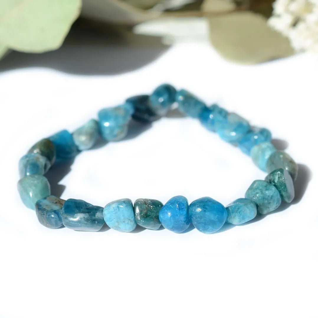 Bracelet roulé Apatite – Énergie, Motivation et Croissance Personnelle