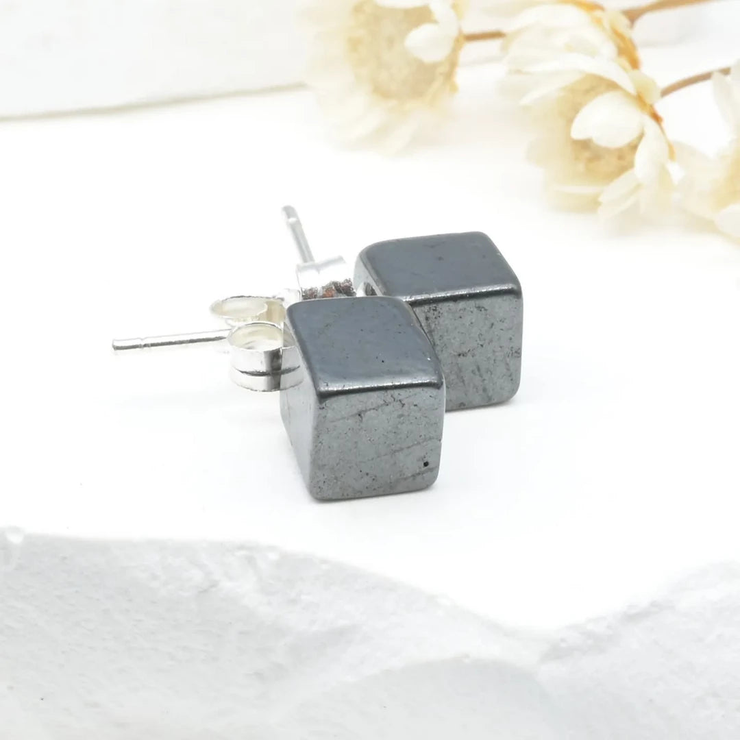 Boucles d'oreilles Hématite argent 925 carrées – Protection et Stabilité