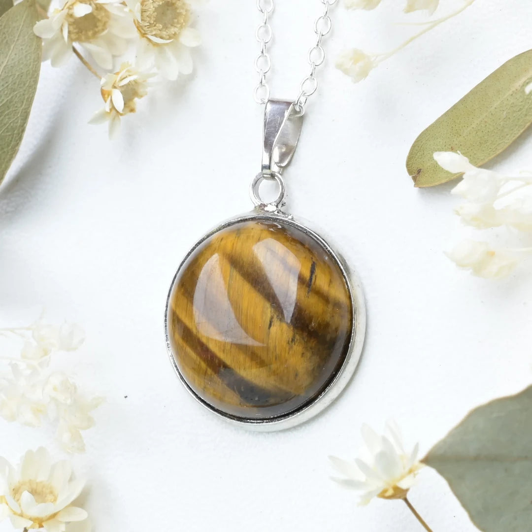 Pendentif rond Oeil de Tigre – Confiance et Protection