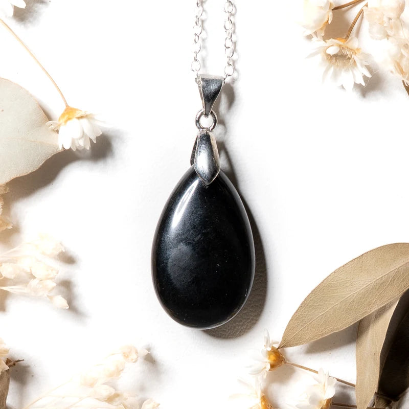 Pendentif goutte Obsidienne Noire – Protection et Stabilité Spirituelle