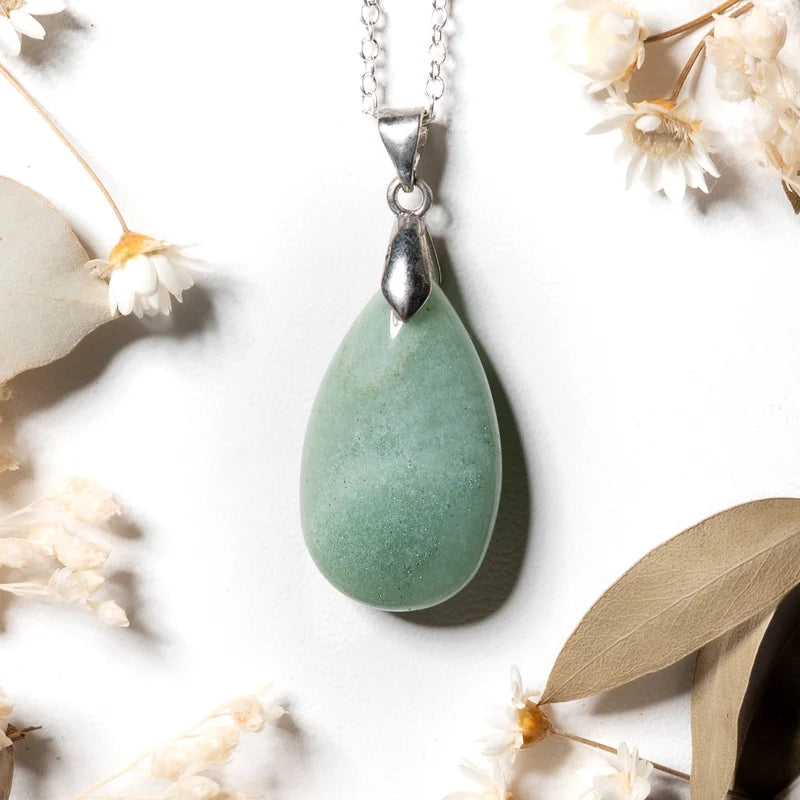 Pendentif goutte Aventurine – Prospérité et Équilibre Intérieur
