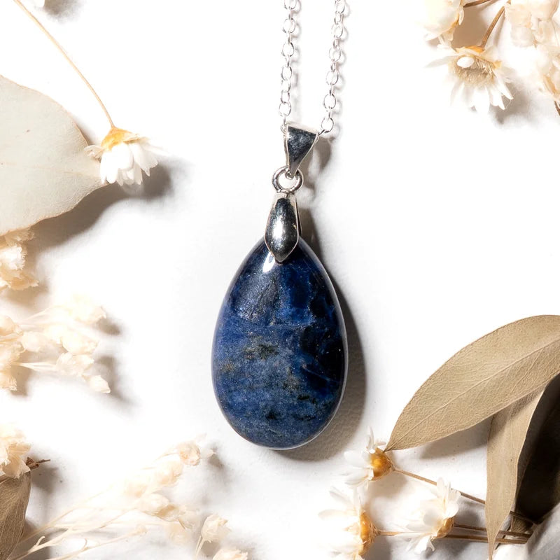 Pendentif goutte Sodalite – Clarté Mentale et Sérénité