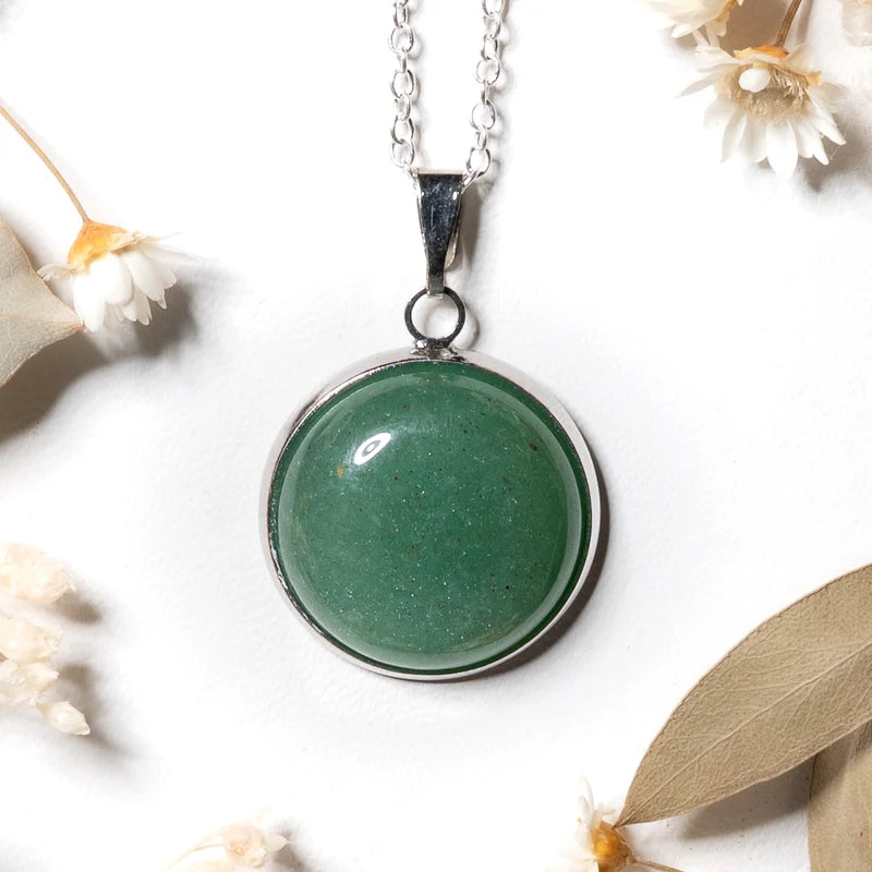 Pendentif rond Aventurine – Prospérité et Équilibre Intérieur