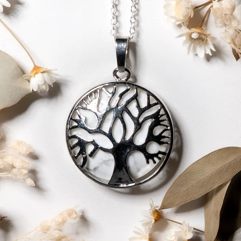 Pendentif arbre de vie argenté Howlite – Paix Intérieure et Clarté Mentale