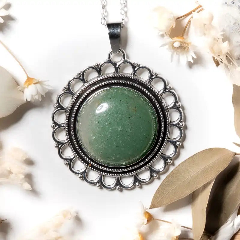 Pendentif fleur Aventurine – Prospérité et Équilibre Intérieur