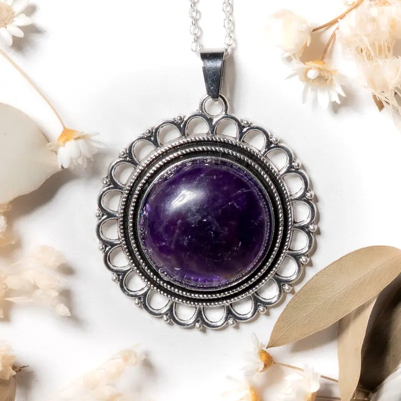Pendentif fleur Améthyste – Sérénité et Protection Spirituelle