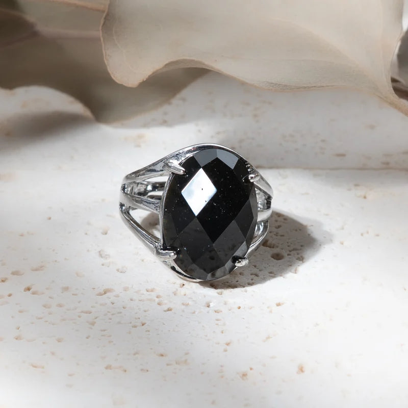 Bague facettes ovale Obsidienne Noire – Protection et Stabilité Spirituelle