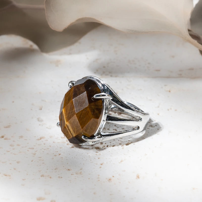 Bague facettes ovale Oeil de Tigre – Confiance et Protection