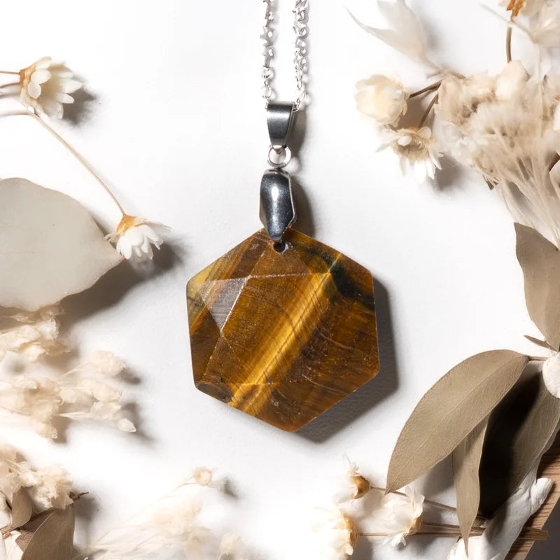 Pendentif hexagonal Oeil de Tigre – Confiance et Protection