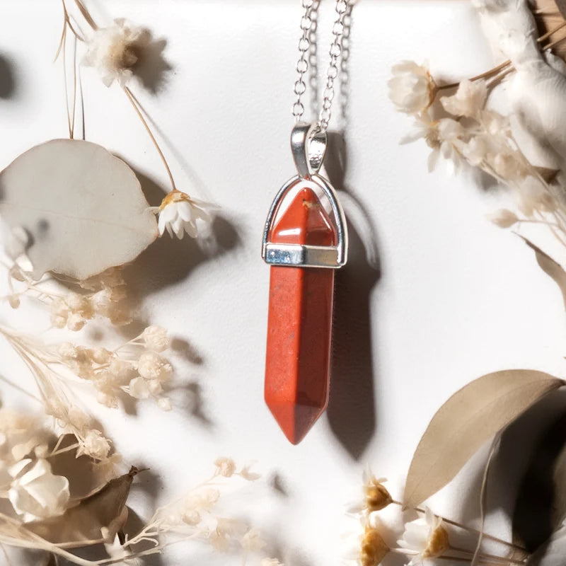 Pendentif pointe Jaspe Rouge – Force, Passion et Vitalité