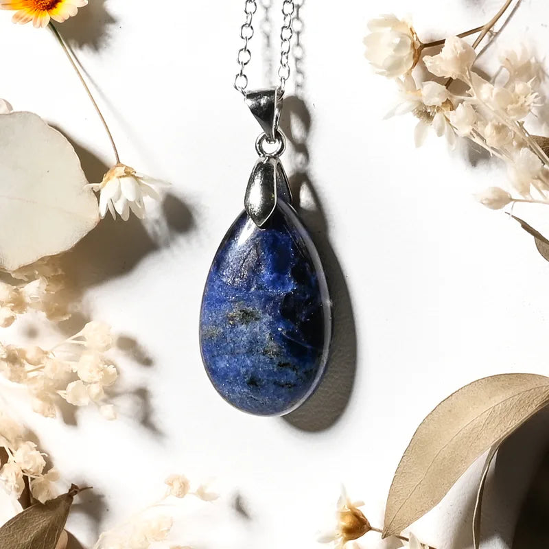 Pendentif goutte Sodalite – Clarté Mentale et Sérénité