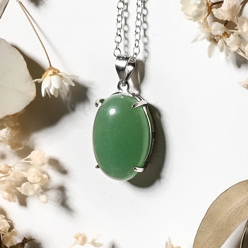 Pendentif oval Aventurine – Prospérité et Équilibre Intérieur