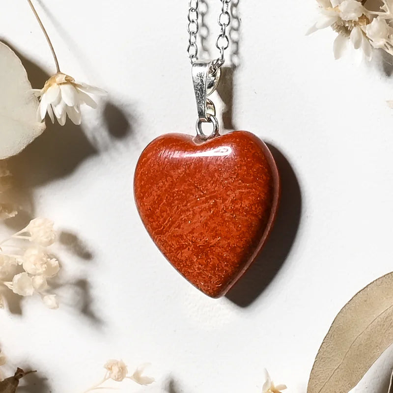 Pendentif coeur Jaspe Rouge – Force, Passion et Vitalité