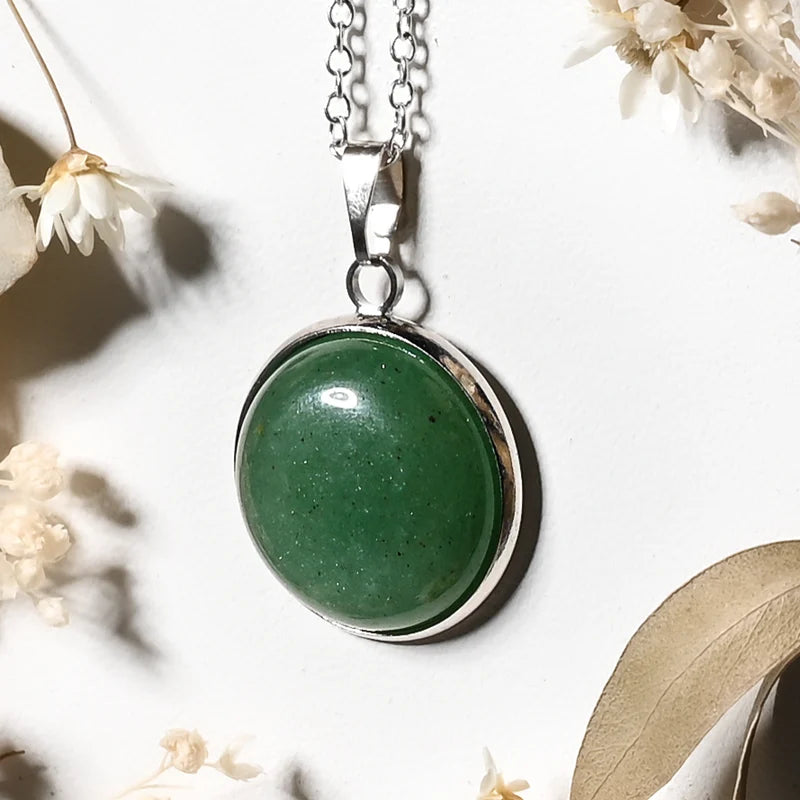 Pendentif rond Aventurine – Prospérité et Équilibre Intérieur