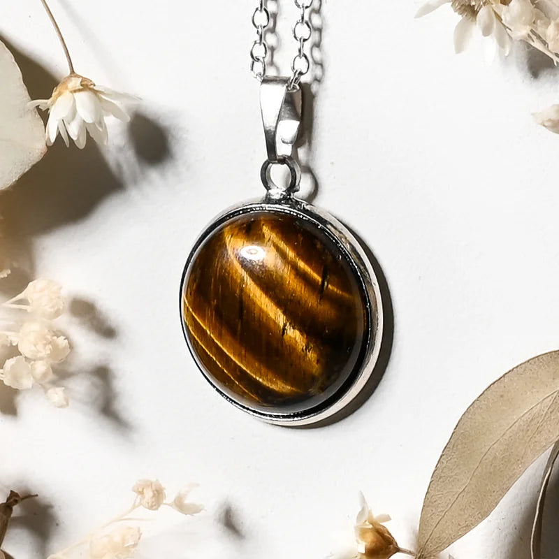 Pendentif rond Oeil de Tigre – Confiance et Protection