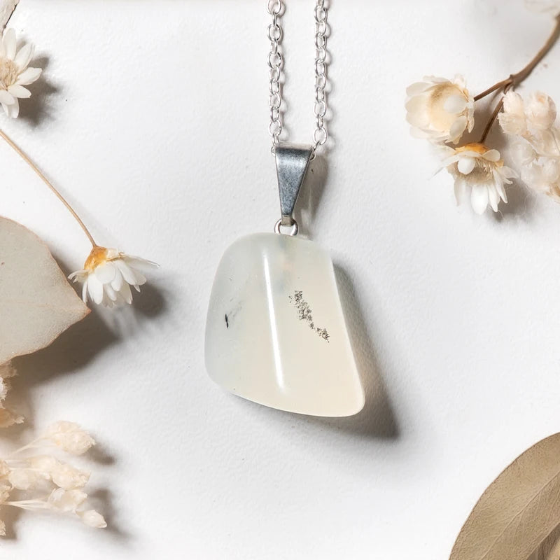 Pendentif roulé Pierre de Lune – Sérénité et Intuition
