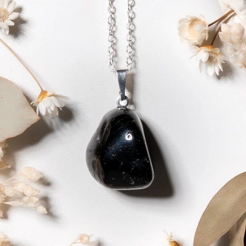 Pendentif roulé Obsidienne Noire – Protection et Stabilité Spirituelle