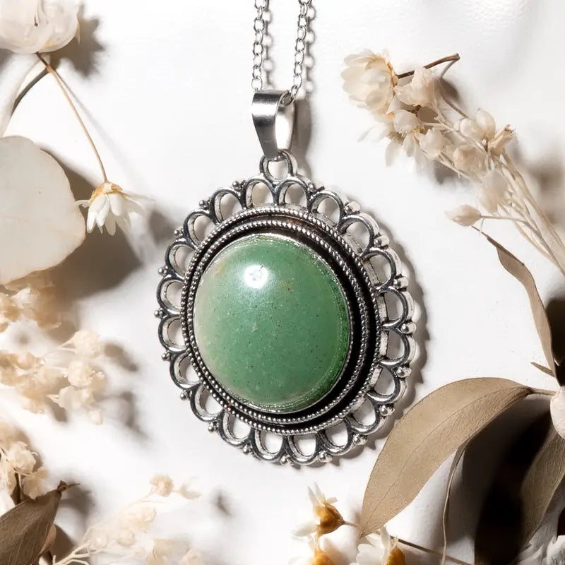 Pendentif fleur Aventurine – Prospérité et Équilibre Intérieur