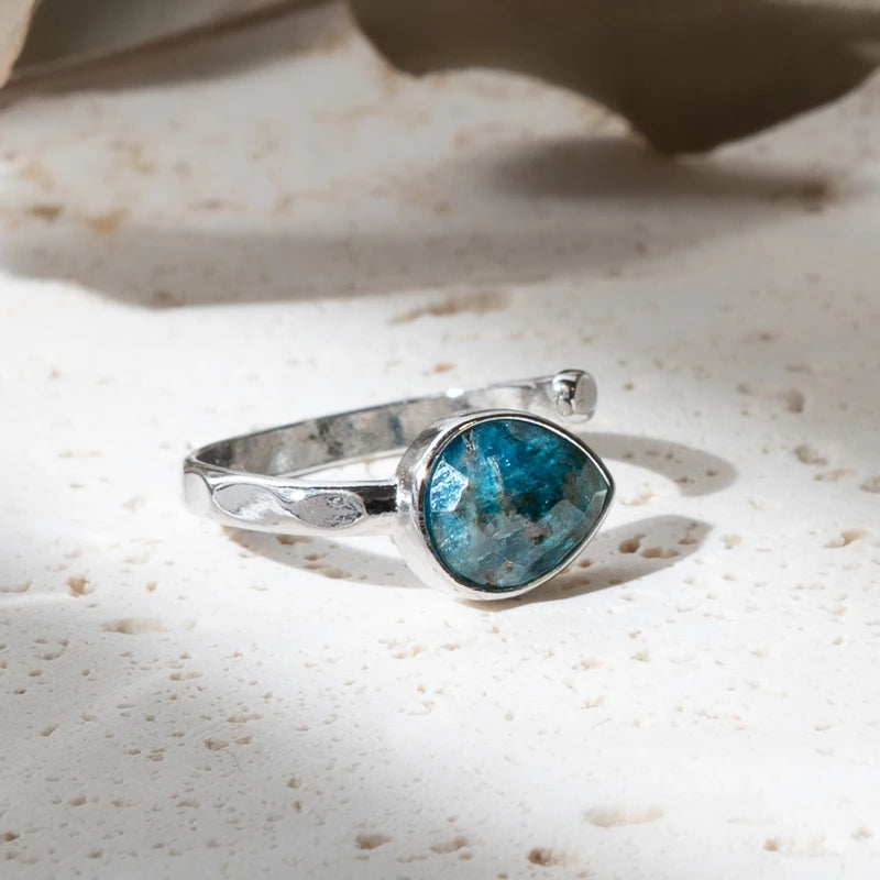 Bague goutte d'eau Apatite – Énergie, Motivation et Croissance Personnelle