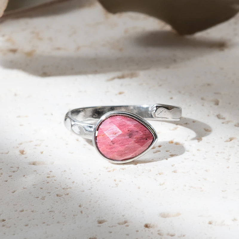 Bague goutte d'eau Rhodonite – Harmonie Émotionnelle et Amour Inconditionnel