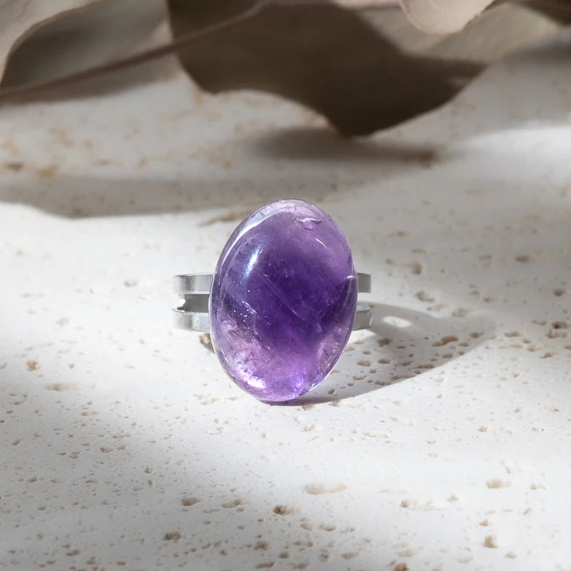 Bague ovale en Améthyste – Sérénité et Protection Spirituelle