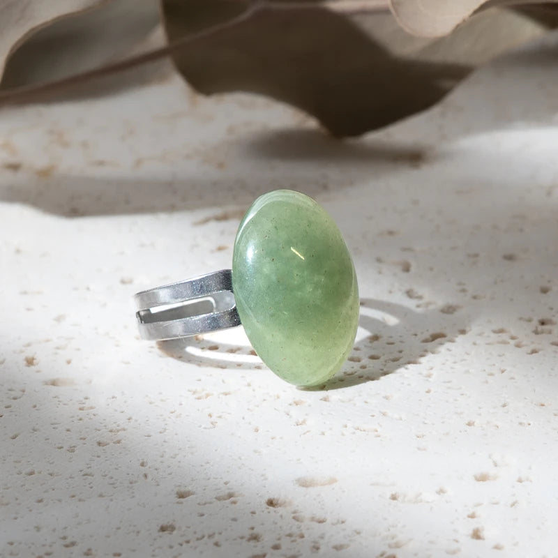 Bague ovale Aventurine – Prospérité et Équilibre Intérieur