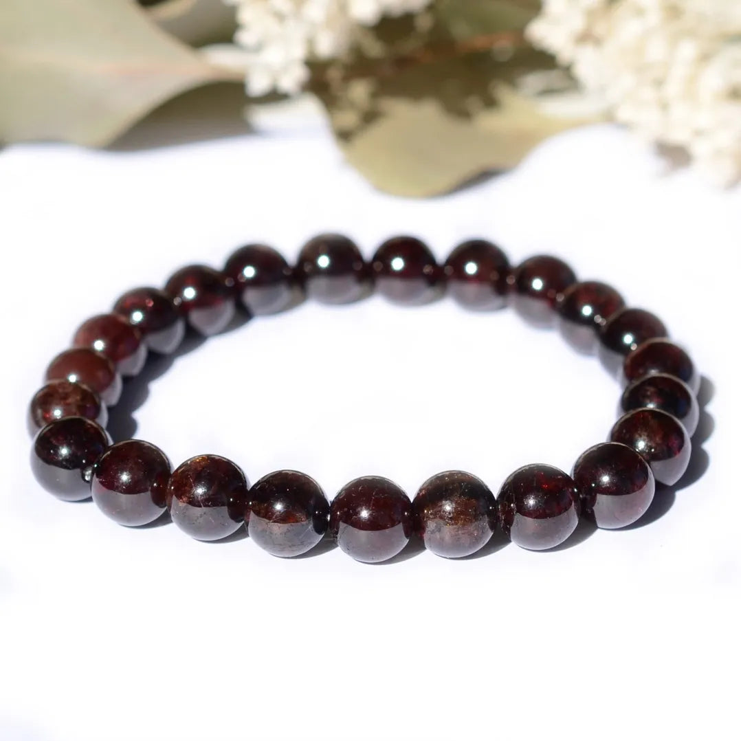 Bracelet Grenat – Passion et Énergie Revitalisante