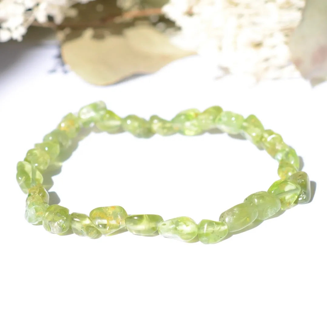 Bracelet roulé Péridot – Purification et Croissance Personnelle
